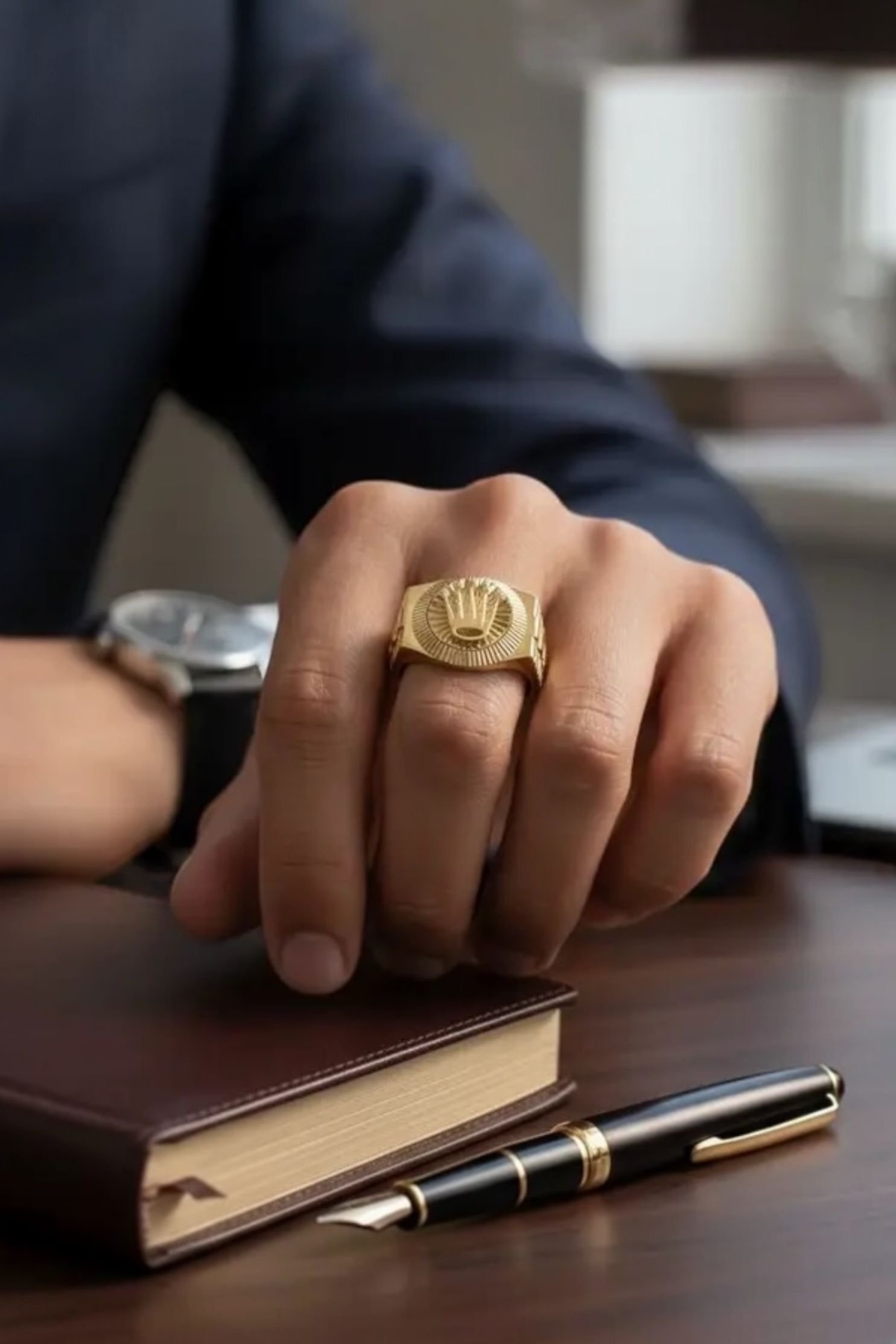 Anillo estilo rolex en oro 18 kilates 750